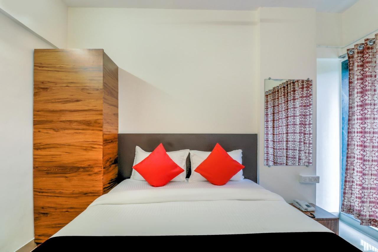 Hotel Crystal Inn Мумбаи Экстерьер фото